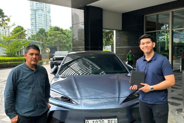 Customer BYD